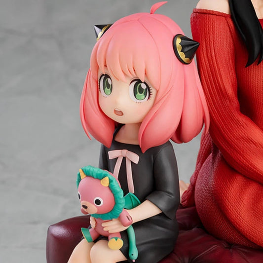 15cm Spy×Family Anya Forger and Yor Sitting on Sofa Anime Figure Model Statue Desktop Decoration Toy
