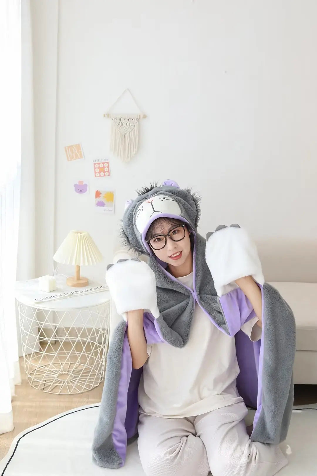 Cartoon Cute Lucifer Hooded Cloak Blanket Office Dormitory Autumn Winter Warm Animal Cloak Nap Blanket Practical Exquisite Gift