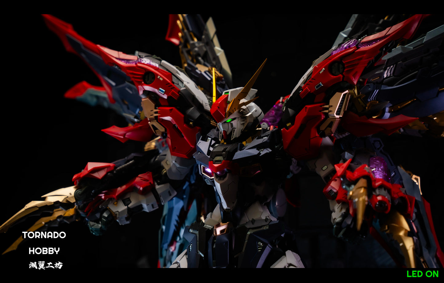 TORNADO HOBBY Studio XI RX-105 Head Carving 1/144 1/72 Sky Defender Assembly Model Kit Toy GK Model Mecha Head Accessory Gifts