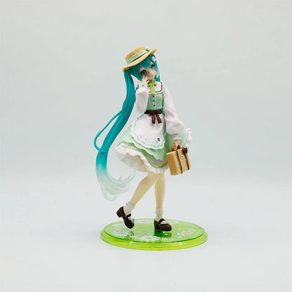 COLLECTOR'S EDITION!  PVC Material, Tano/Yotsuba Princess Cute Bishoujo Anime Figurine - Premium Exquisite & Adorable | Display