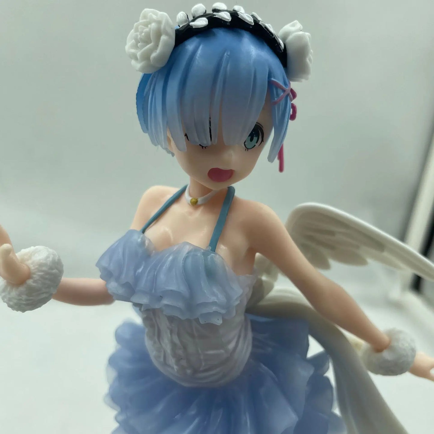 23cm Re:Zero Rem Angel Version Cute Bishoujo PVC Figure Wings Special Effects Anime Statue Desktop Decor Fan Collectible Gift