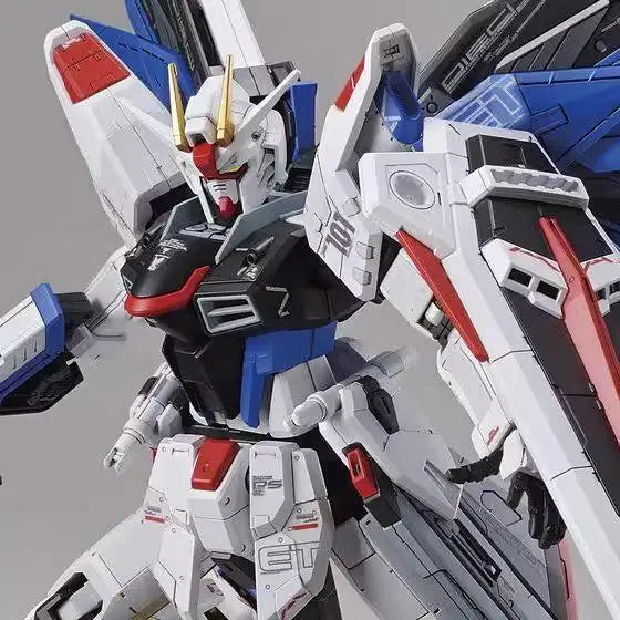 In Stock SUPA Model FREEDOM Ver.GCP FM 1/100 ZGMF-X10A Toy BASE LIMITED SHANGHAI Assembly Model Kit Gifts