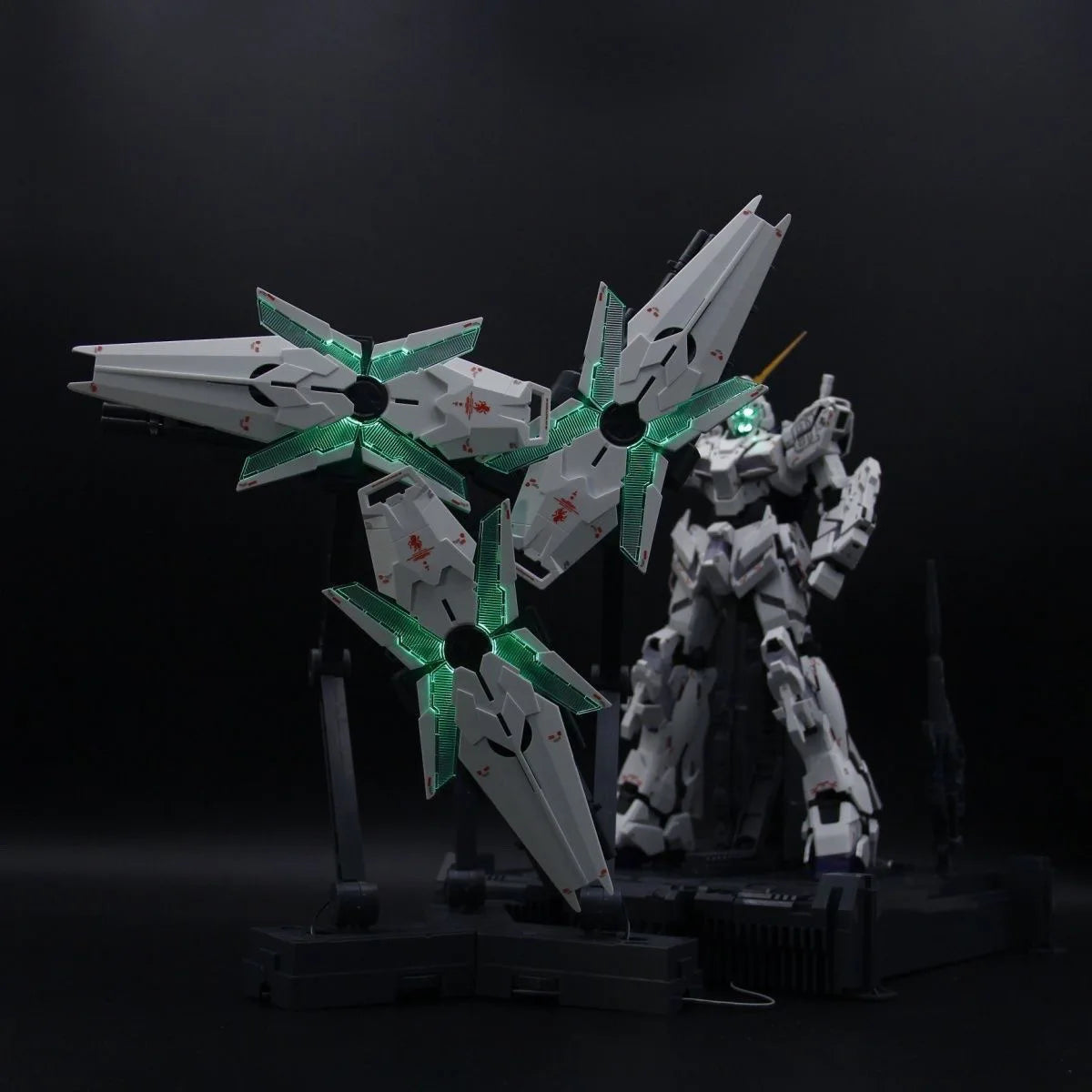 In Stock﻿ SHENSHOU Model Unicorn MGEX 1/100 RX-0 Assembly Model Kit Toys Toy With Lamp Group Action Figure Robot Gifts
