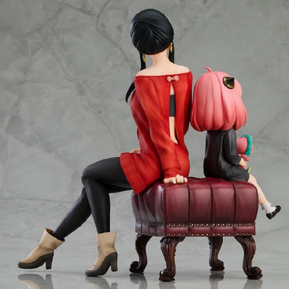15cm Spy×Family Anya Forger and Yor Sitting on Sofa Anime Figure Model Statue Desktop Decoration Toy