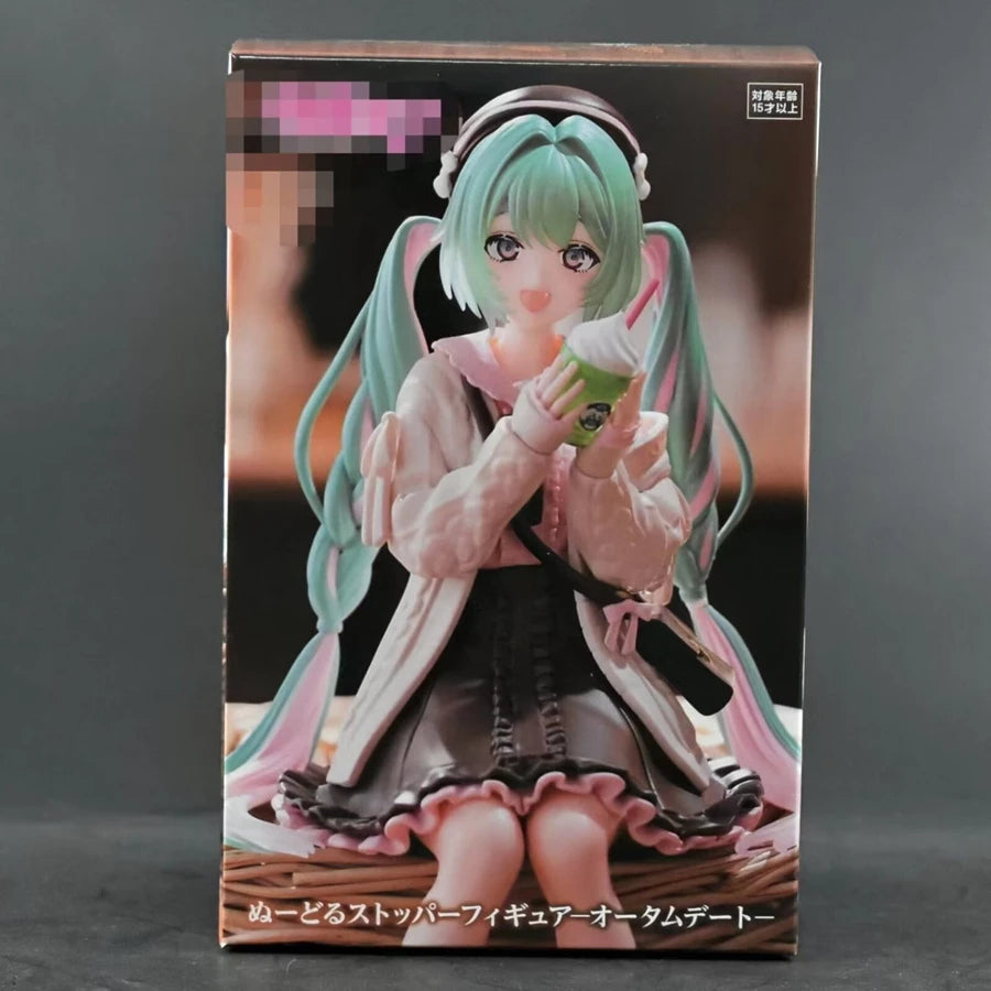 15cm Hatsune Miku Anime Figure Autumn Date Miku Action Figure Kawaii Girl Noodle Stopper Figurine Computer Case Ornaments Model