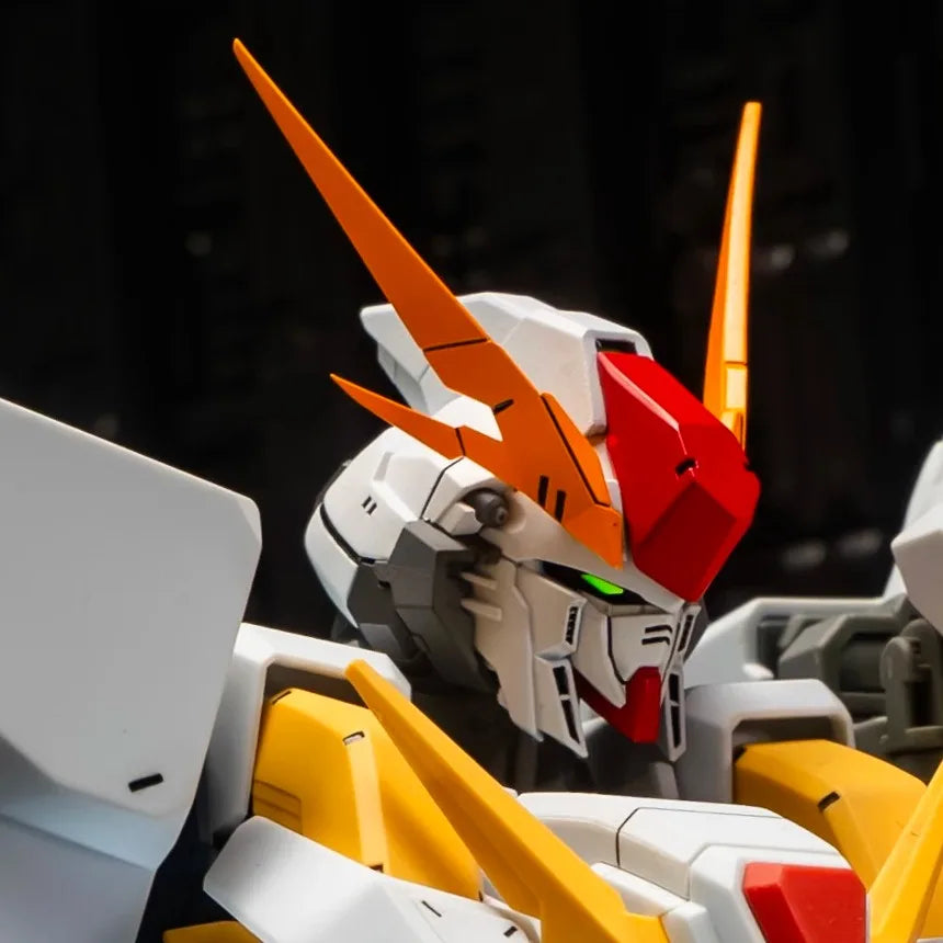 TORNADO HOBBY Studio XI RX-105 Head Carving 1/144 1/72 Sky Defender Assembly Model Kit Toy GK Model Mecha Head Accessory Gifts