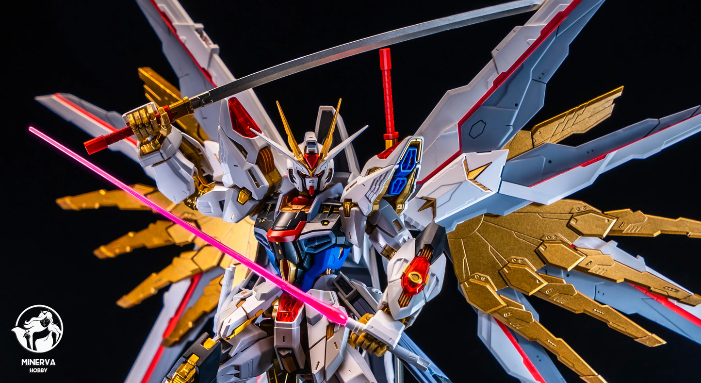 In Stock Minerva Hobby STRIKE FREEDOM Head Carving MG MGEX Assembly Model Kit Midnight With Lamp Toy Mecha Model Head Toys Gifts