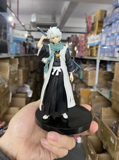 18.5cm Bleach Anime Hitsugaya Toushirou Zaraki Kenpachi Kurosaki Ichigo Action Figure Collectible Model Toys Japanese