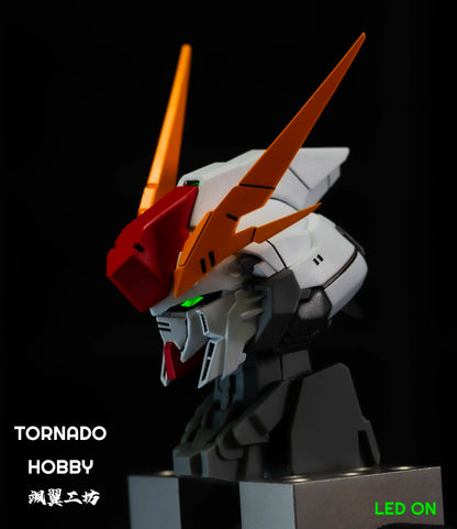 TORNADO HOBBY Studio XI RX-105 Head Carving 1/144 1/72 Sky Defender Assembly Model Kit Toy GK Model Mecha Head Accessory Gifts