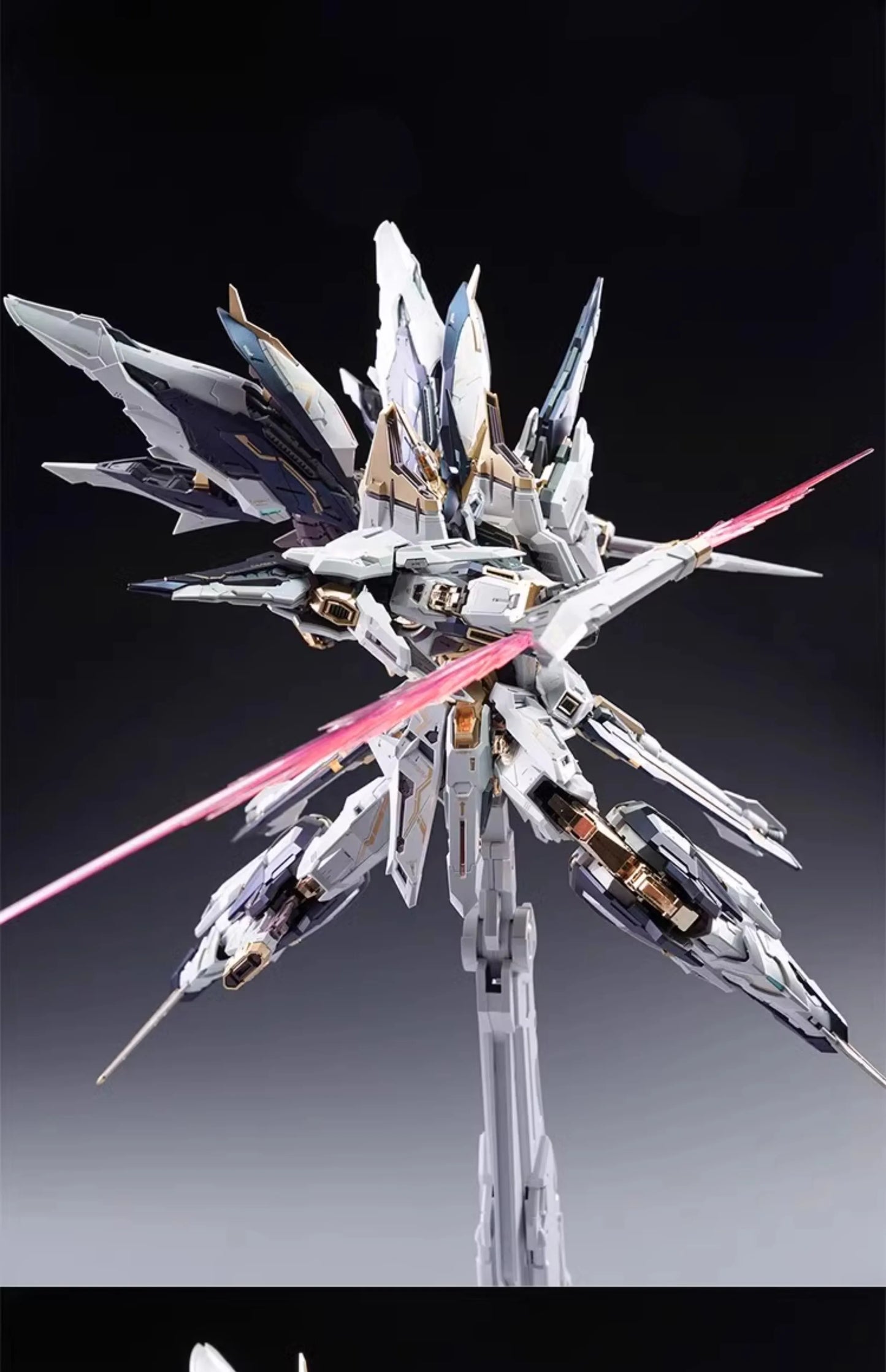 Bandai Infinity Nova Aurora 1/100 ABS Mecha Model Kit