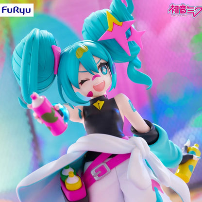 FuRyu Hatsune Miku Painting Girl Ver. 19CM PVC Model