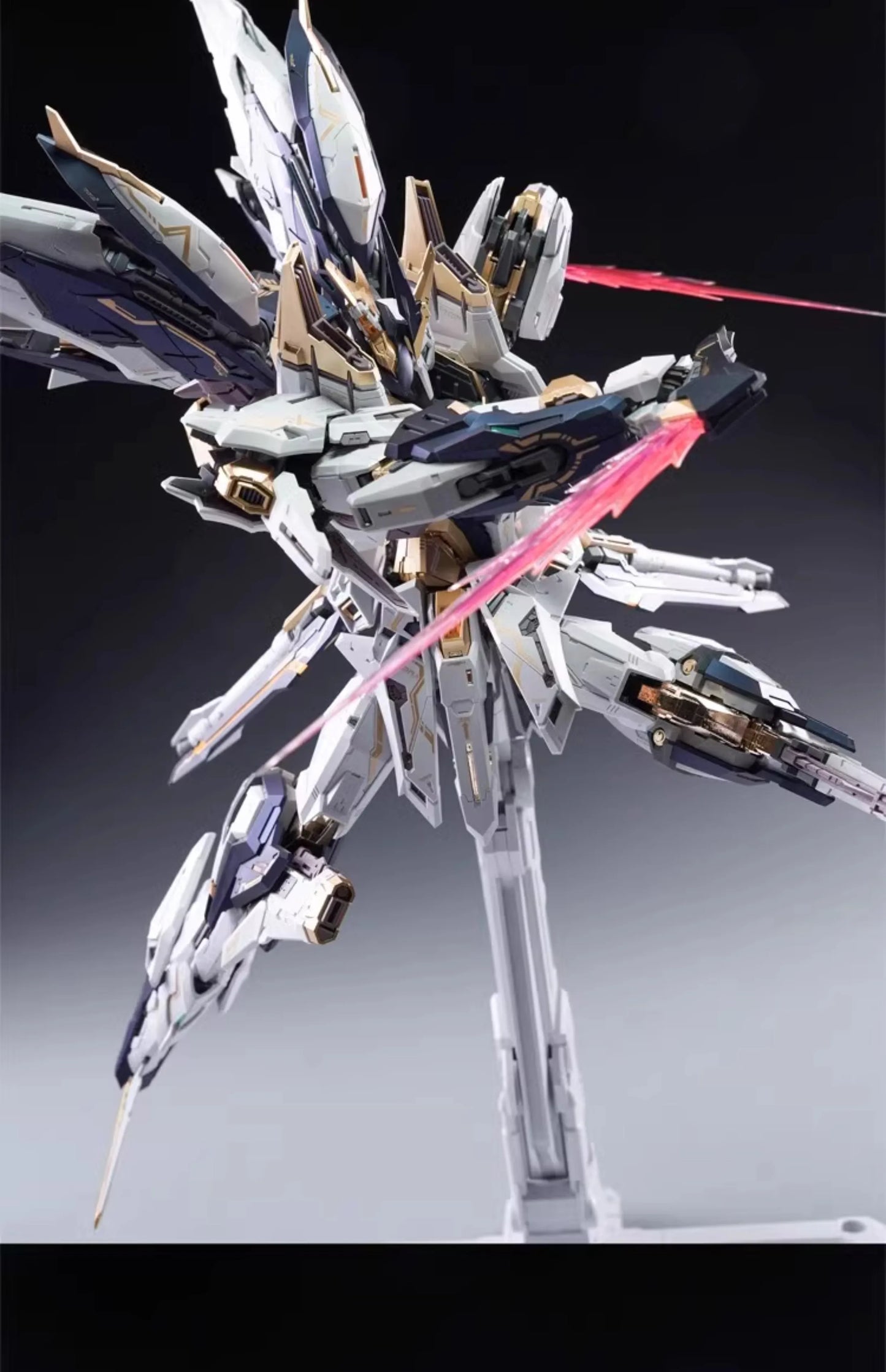 Bandai Infinity Nova Aurora 1/100 ABS Mecha Model Kit