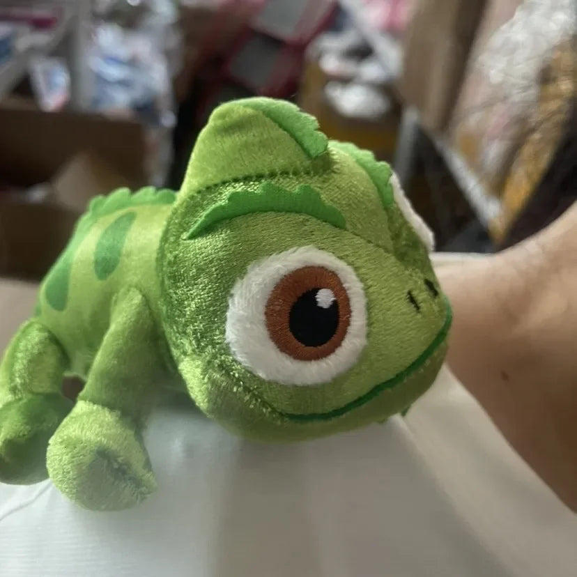 New Pascal Rapunzel Chameleon Plush Dolls 15cm Pascal Stuffed Animals Plush Doll Pascal Rapunzel Shoulder Plush Toys Kids Gifts