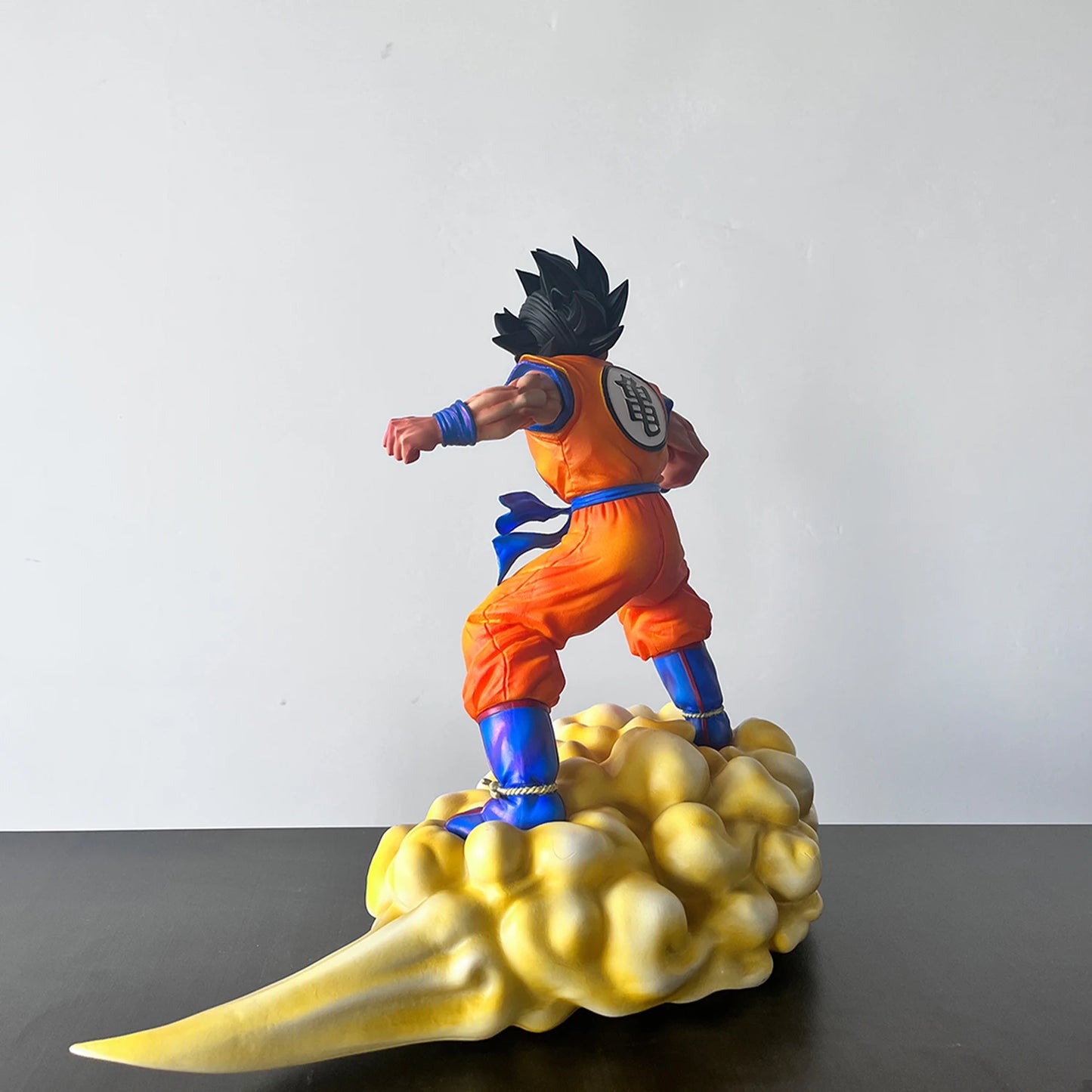 31cm/12.2inch Cloud Goku Figure Dragon Ball Z Super Saiyan Son Goku Action Figures Gk Statue Collection Model Toy Gifts
