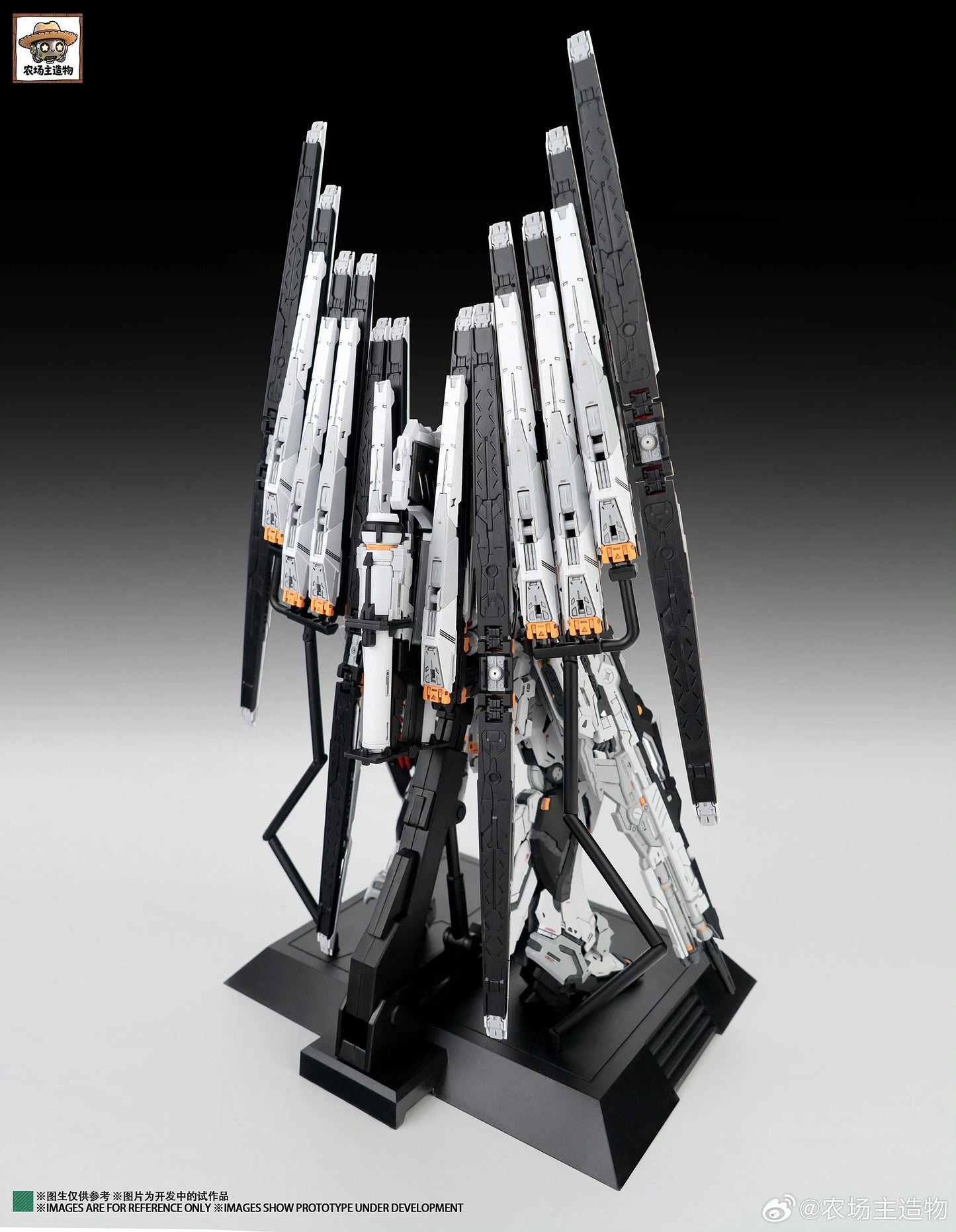 In Stock NCZZW Model RX-93 V 1/100 CMM GK Style Toy Assembly Model Kit Action Figure Model Robot Mecha Gift