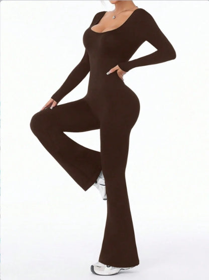 High Quality Solid Color Long Sleeve Compression Jumpsuit with Bell Bottom Pants Women’s Yoga Sportswear Push Up Set
