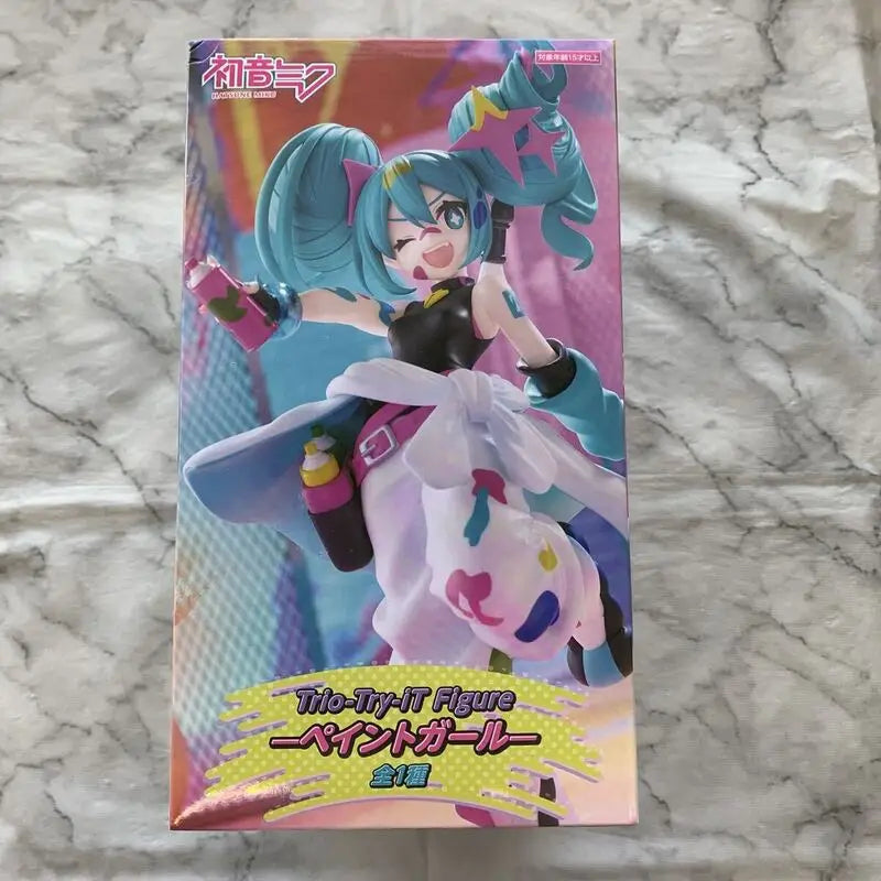 FuRyu Hatsune Miku Painting Girl Ver. 19CM PVC Model