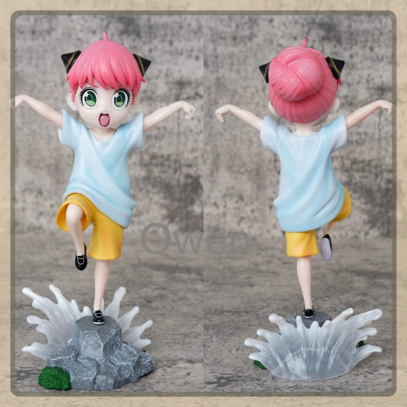 Manga Spy Family Action Figure Sport Student Forger Anya Model Cute Football Figurine Toy PVC Collectible Ornament Birthday Gift