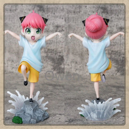 Manga Spy Family Action Figure Sport Student Forger Anya Model Cute Football Figurine Toy PVC Collectible Ornament Birthday Gift