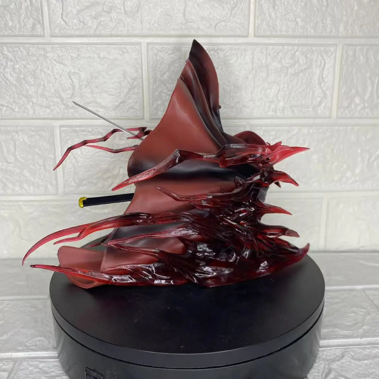 One Piece Pirate Four Kings Red Haired Shanks Squatting Figure Cool Battle Scene Pvc Model Ornament Boy Gift Fan Collection Toy