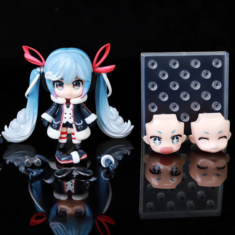 10cm/3.94in #1939 Hatsune Miku Anime Figure 15th Anniversary Strawberry Miku Action Figure #1940 Miku Collection Model Doll Toys