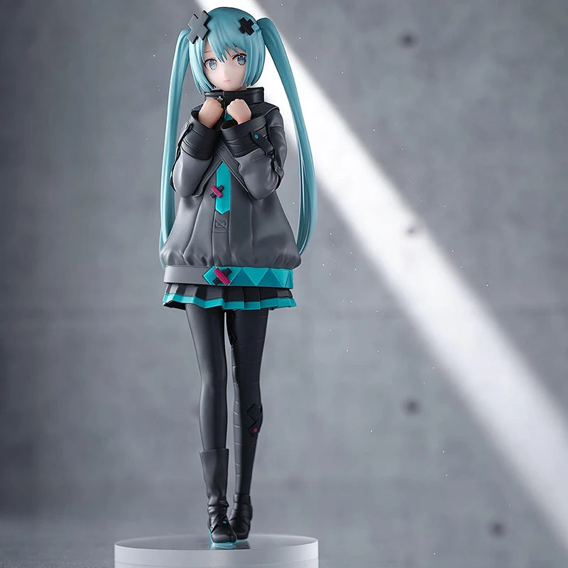 Bandai SEGA Project Sekai Hatsune Miku 20CM PVC Model