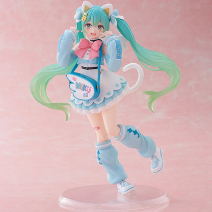 Bandai Hatsune Miku Fancy Cat Eat Ver. 18CM PVC Figure