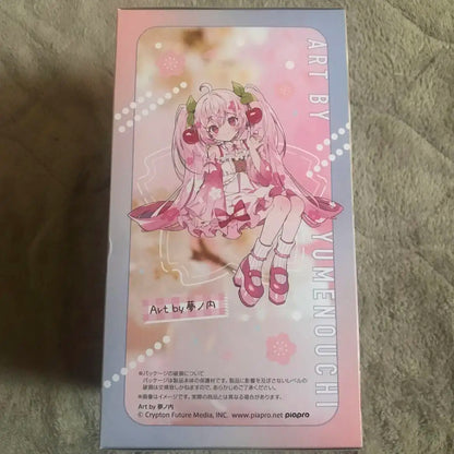 Bandai Hatsune Miku Sakura 2025 Ver 14CM PVC Model