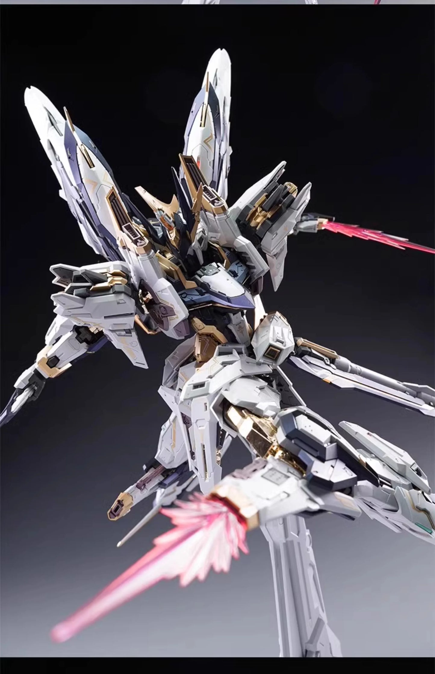 Bandai Infinity Nova Aurora 1/100 ABS Mecha Model Kit