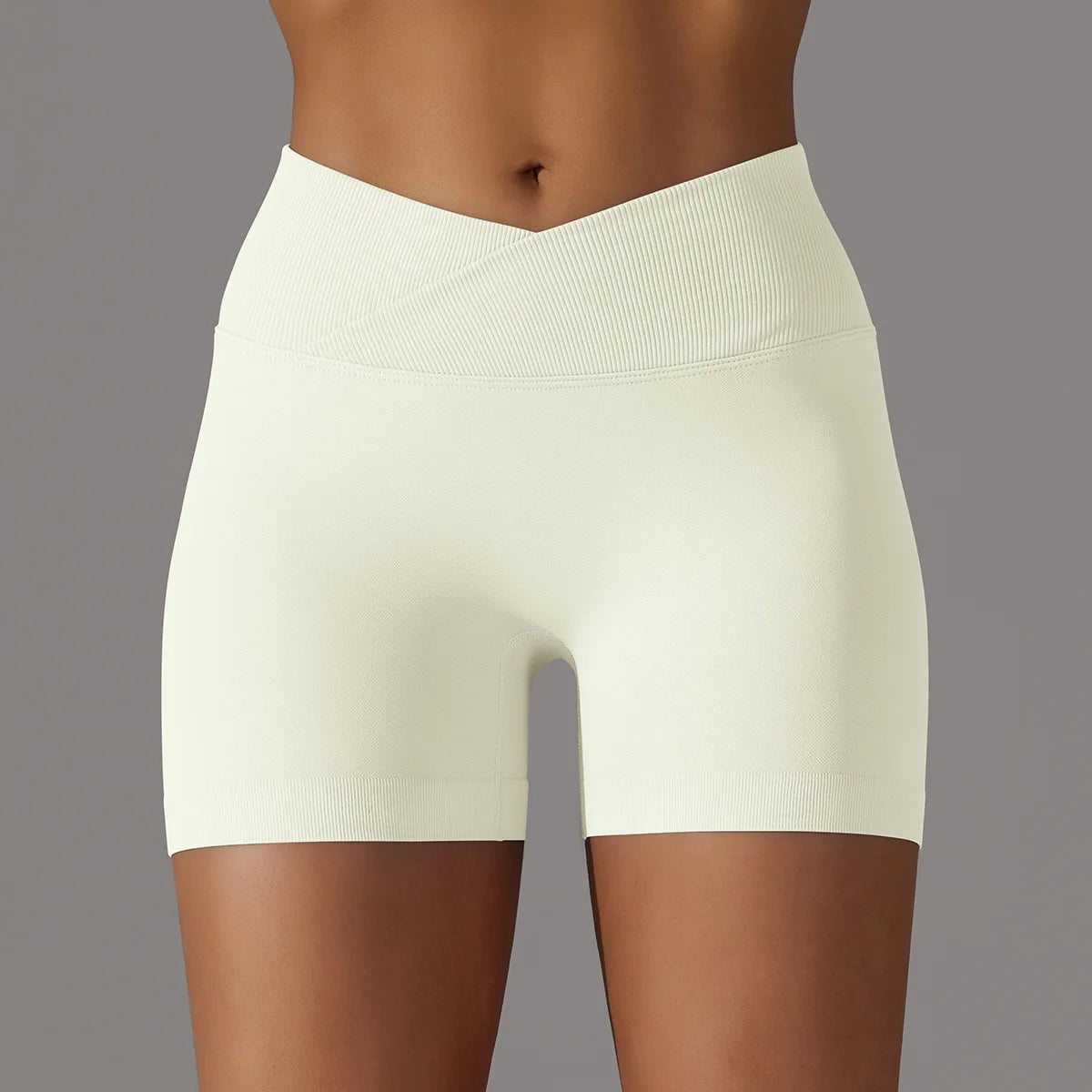 The Codex Summer V-Waist Peach Hip Lifting High Waist Seamless Yoga Shorts Tight Fitting Three Part Running Pants Speed