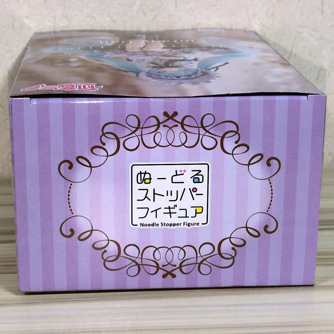 Bandai Hatsune Miku Vintage Doll 15CM PVC Model