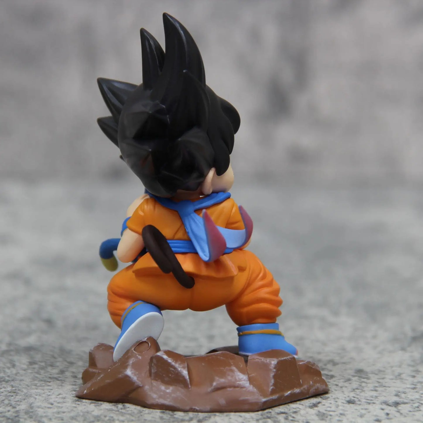 Dragon Ball Childhood Little Goku Hugs Puer Ya Mu Tea Little Follower Figure Doll Pvc Model Statue Collection Toys Ornamen Gift