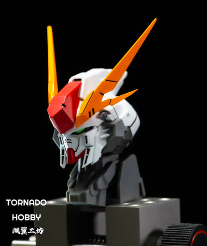 TORNADO HOBBY Studio XI RX-105 Head Carving 1/144 1/72 Sky Defender Assembly Model Kit Toy GK Model Mecha Head Accessory Gifts