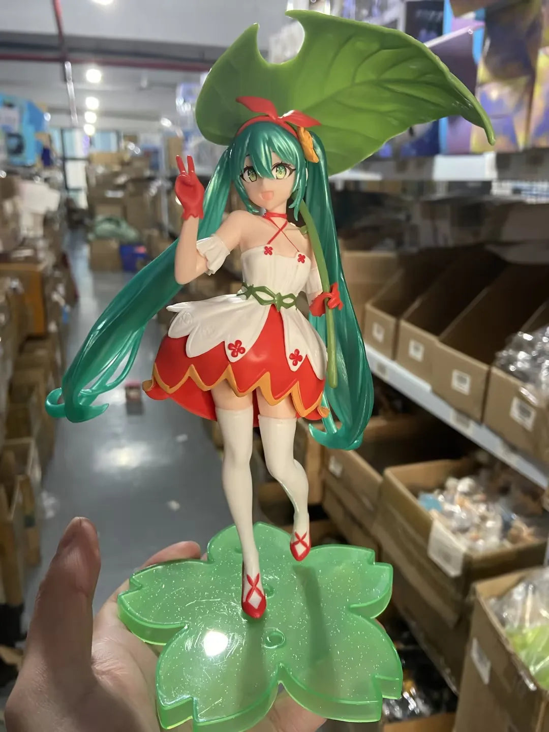 23CM Hatsune Miku Japanese Virtual Idol Singer Anime Figure Thumbelina Green Dress Girl Model Toy Gift PVC Collection Ornaments