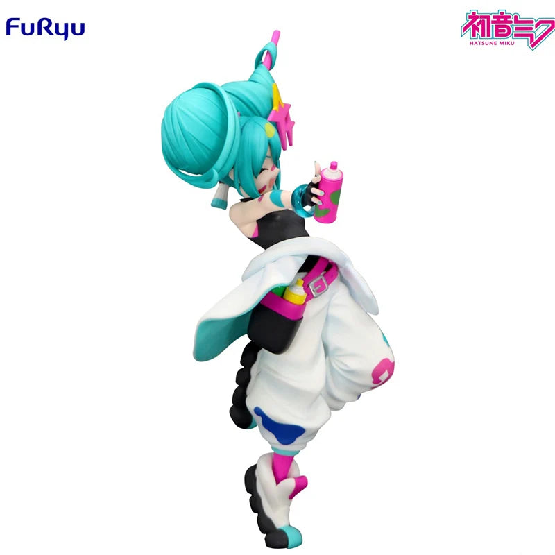 FuRyu Hatsune Miku Painting Girl Ver. 19CM PVC Model