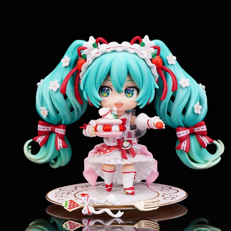 10cm/3.94in #1939 Hatsune Miku Anime Figure 15th Anniversary Strawberry Miku Action Figure #1940 Miku Collection Model Doll Toys