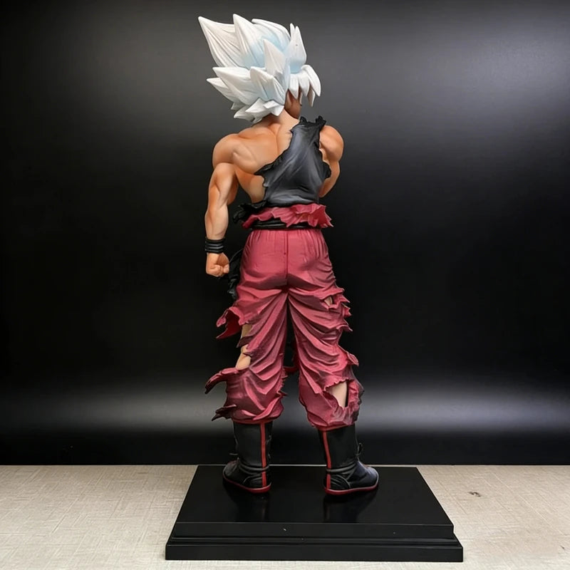 Bandai Dragon Ball Super Saiyan Goku 32cm PVC Model