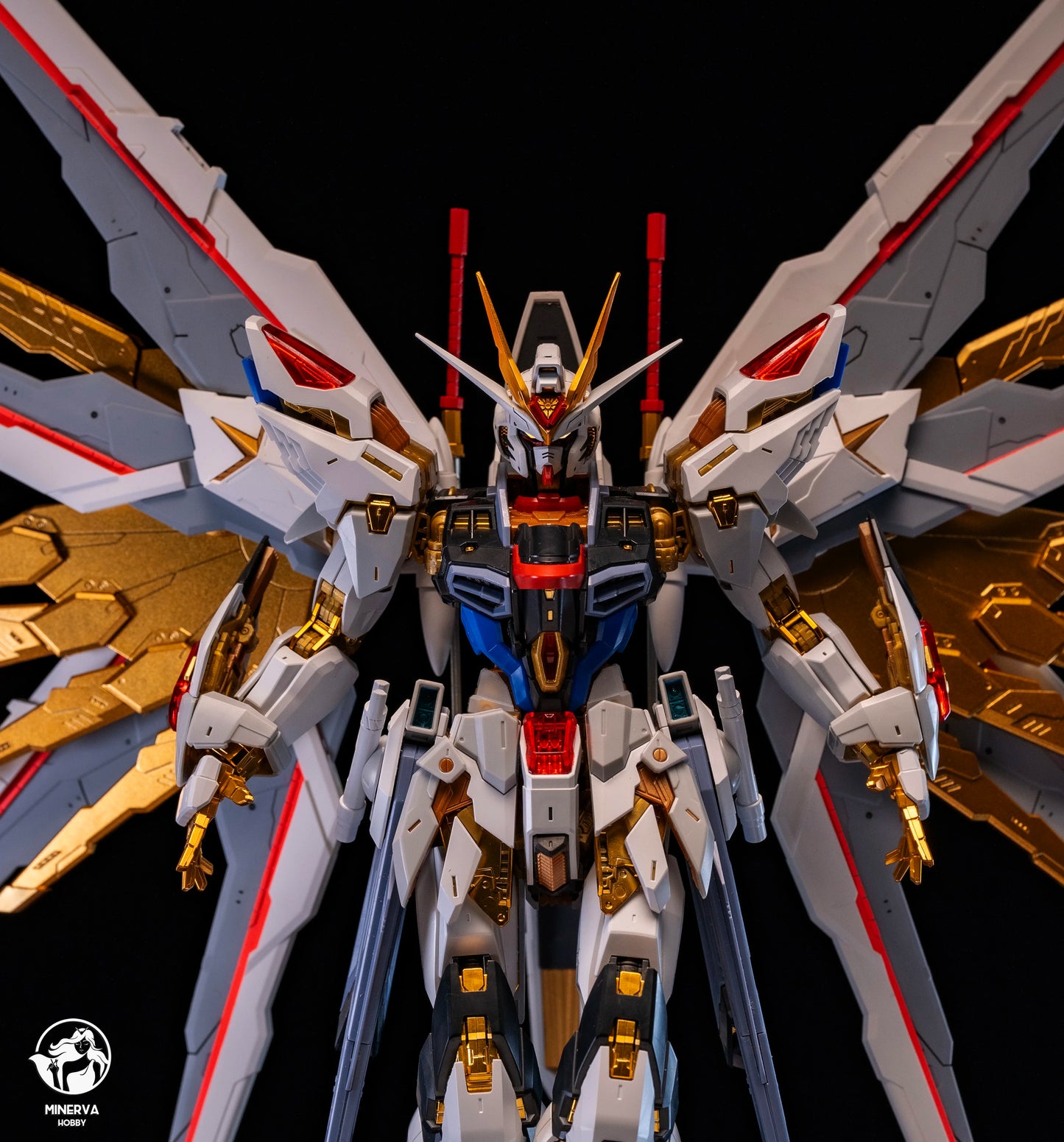 In Stock Minerva Hobby Head Carving STRIKE FREEDOM MG MGEX Assembly Model Kit Fate With Lamp Toy Mecha Model Head Toys Gifts