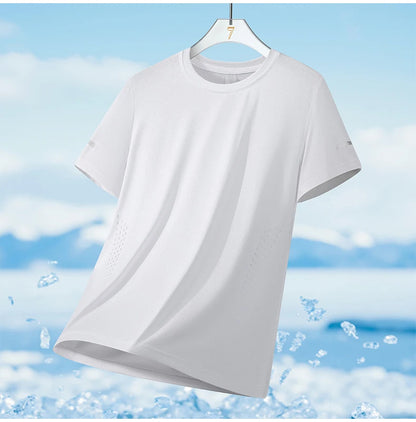 Chrlck Men’s Quick Drying Breathable Running T-Shirt Soft Elastic Outdoor Sports Shirt Summer