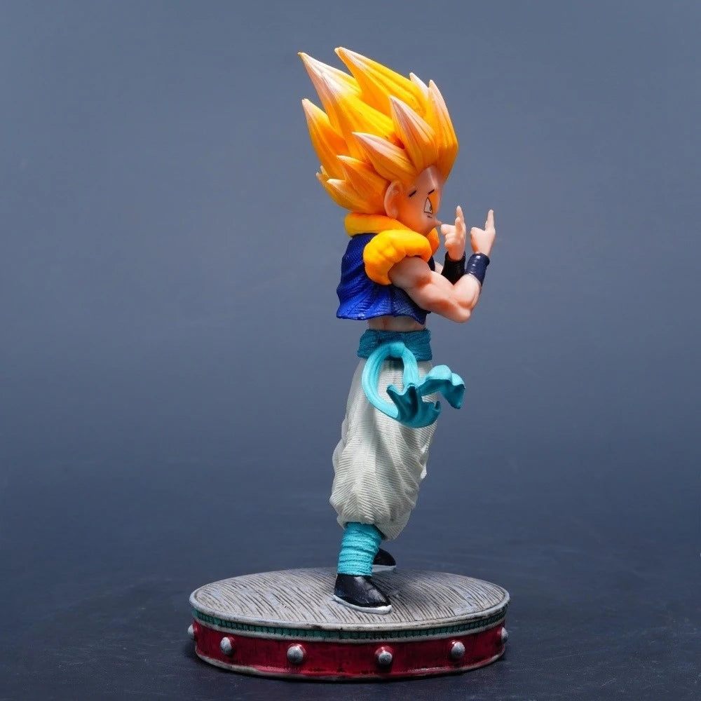 15cm Super Saiyan Gotenks Dragon Ball PVC Action Figure Desktop Ornament Model Toy Gift