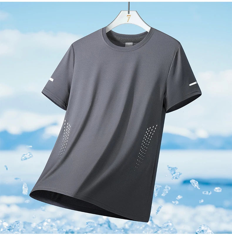 Chrlck Men’s Quick Drying Breathable Running T-Shirt Soft Elastic Outdoor Sports Shirt Summer