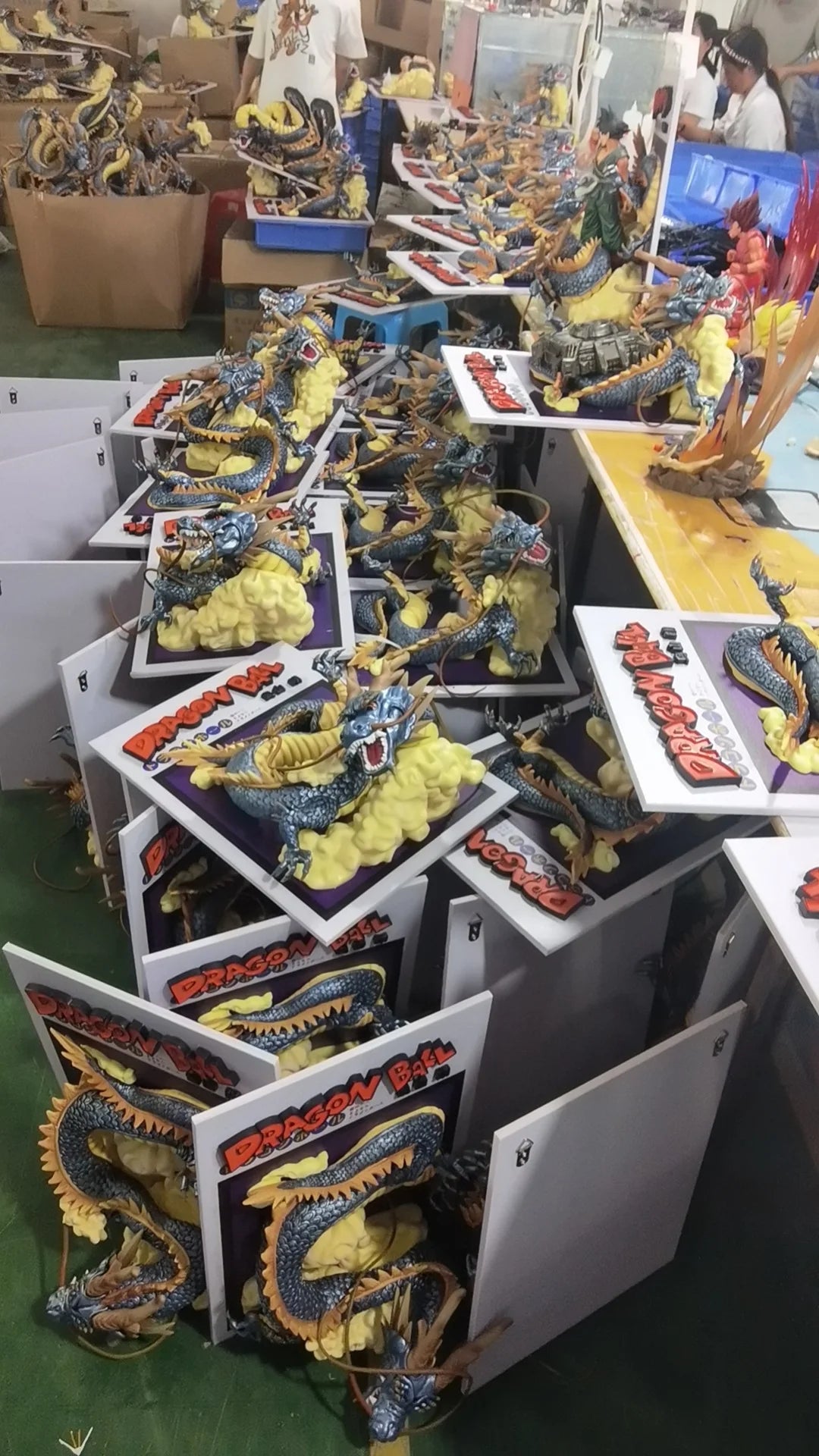 Amime Dragon Ball Z Gk 3d Comic Books Son Goku Riding Shenron Figurine Pvc Action Figure Model Statue Collection Children'S Toy