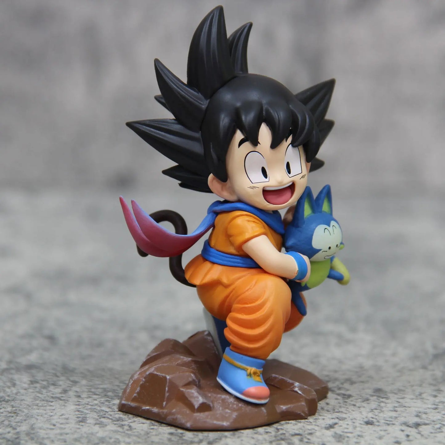 Dragon Ball Childhood Little Goku Hugs Puer Ya Mu Tea Little Follower Figure Doll Pvc Model Statue Collection Toys Ornamen Gift