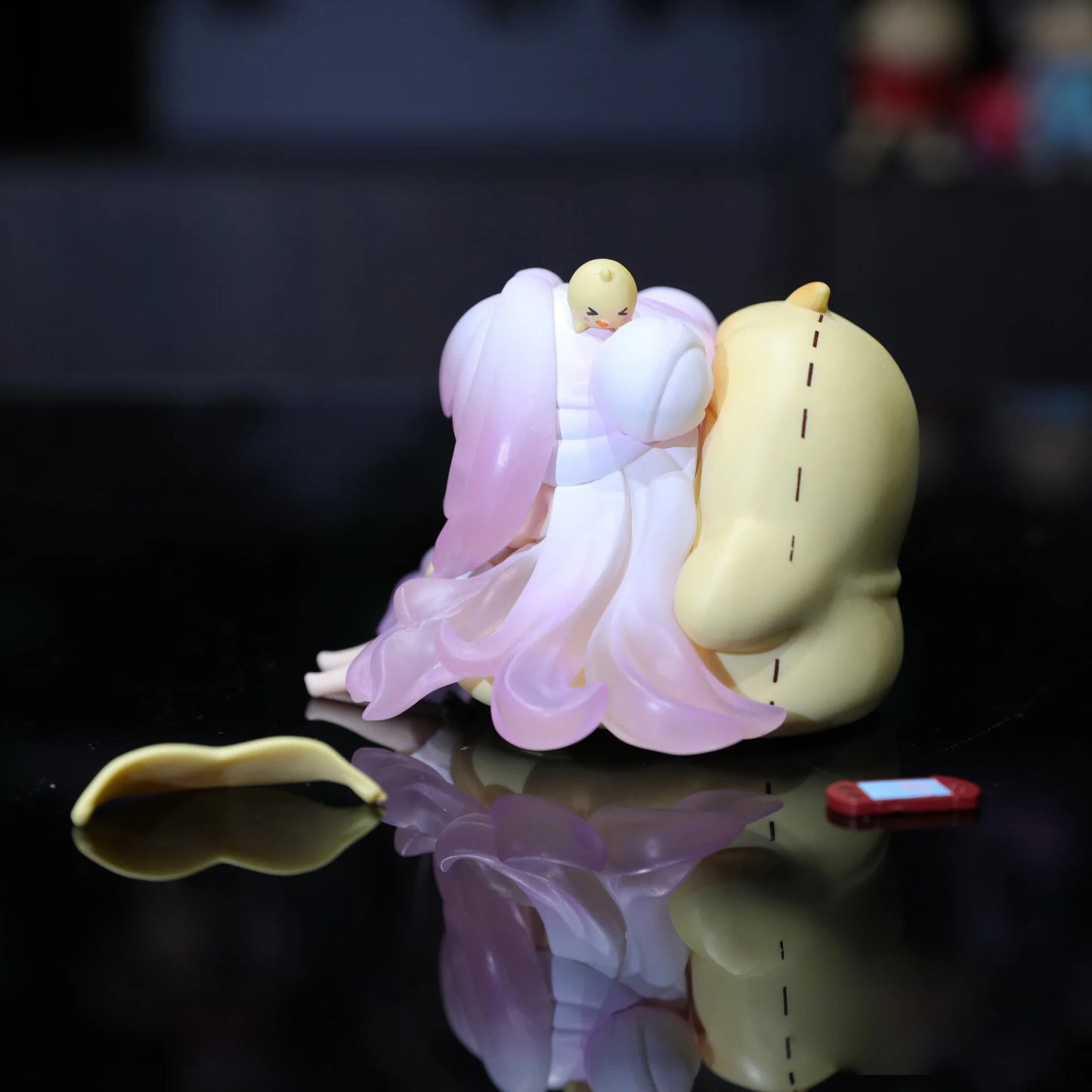 8CM Anime Game Azur Lane MNF Le Malin Figure JUUs Time Sitting Model Toy Gift Collection Aciton Figure Comes with Eye Mask