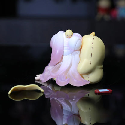 8CM Anime Game Azur Lane MNF Le Malin Figure JUUs Time Sitting Model Toy Gift Collection Aciton Figure Comes with Eye Mask