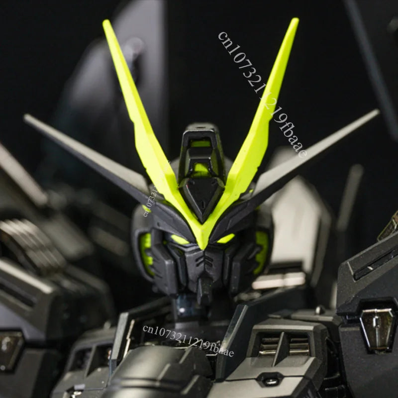 In Stock Minerva Hobby STRIKE FREEDOM Head Carving MG MGEX Assembly Model Kit Midnight With Lamp Toy Mecha Model Head Toys Gifts