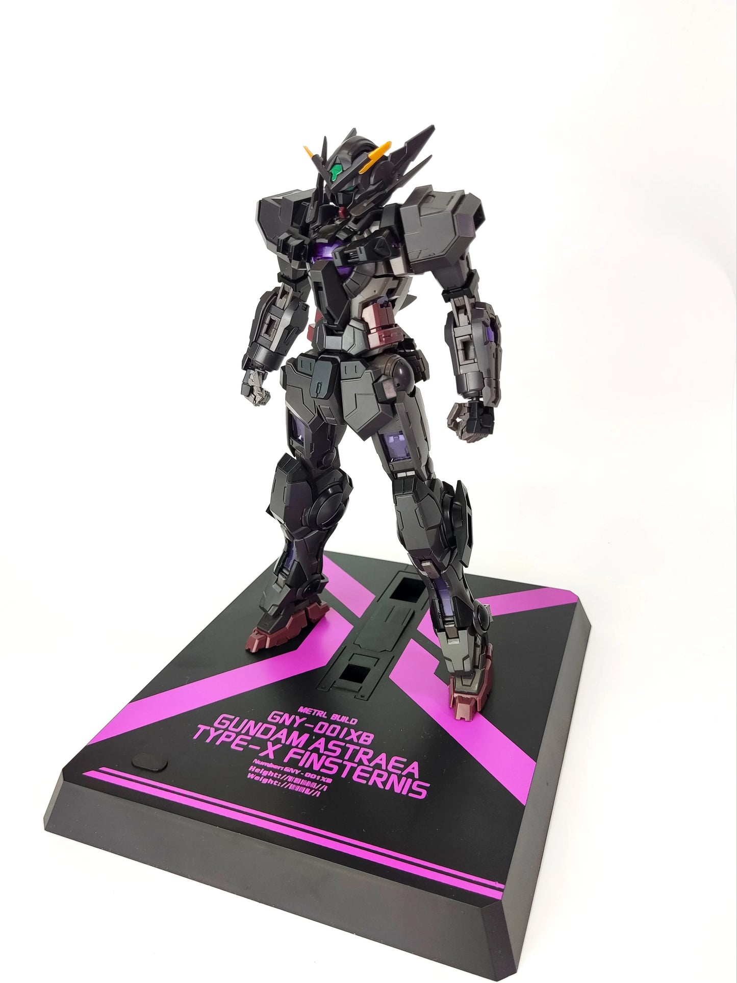Bandai HS Astraea Black MG 1/100 ABS Model Assembly Kit