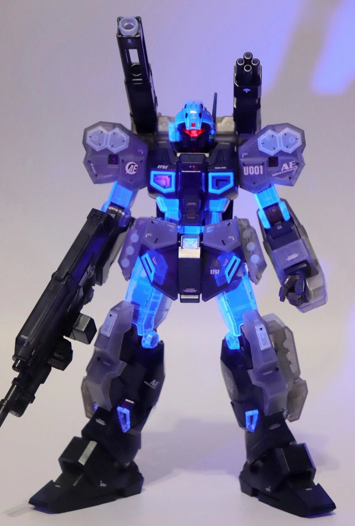 Daban 6641A MG Clear Color Transparent Armor Model Kit 1/100 ABS