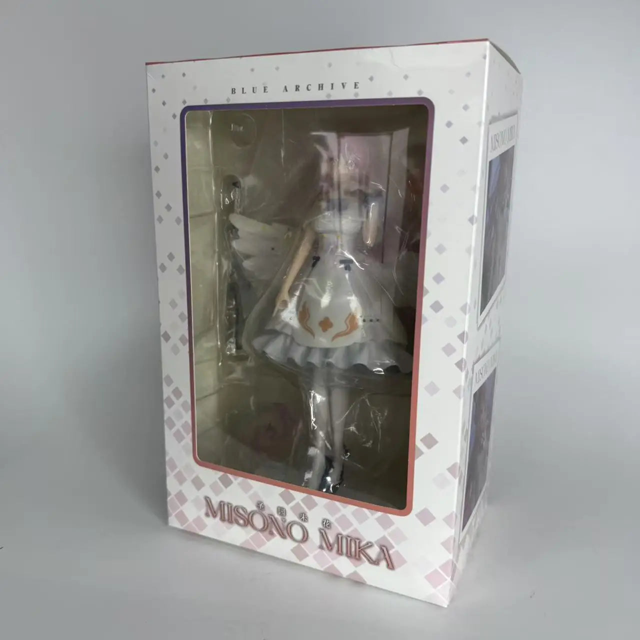 In Stock Blue Archive Anime Figure Misono Mika Figurine Pvc Gk Cute Statue Model Doll Collection Desk Decoration Toys Xmas Gifts