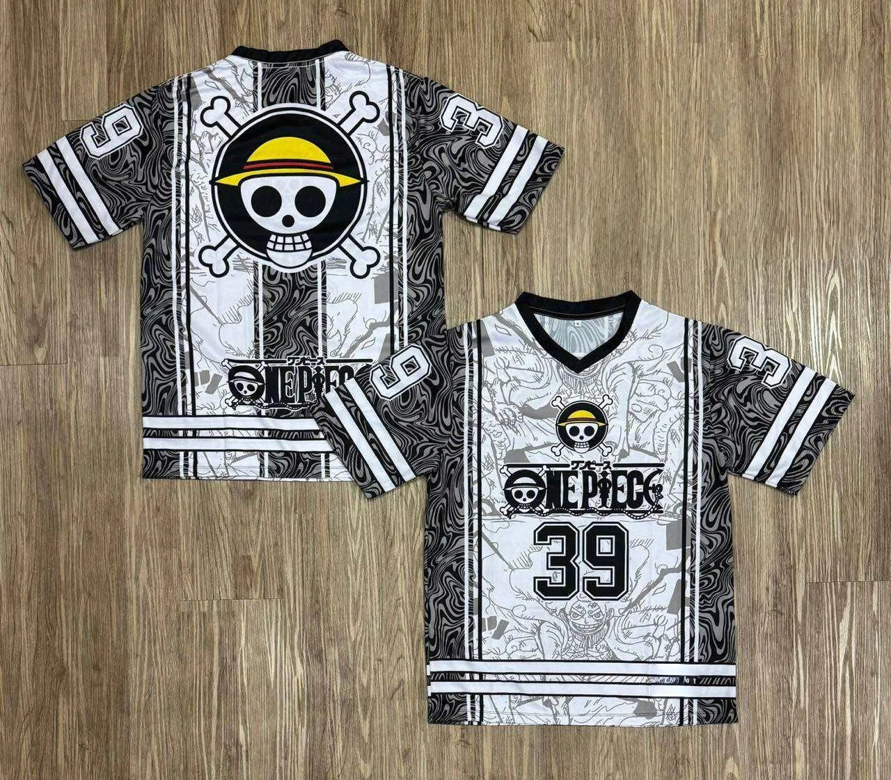 2526 New Bandai Anime One Piece Luffy Summer Jersey T-shirt Oversized 3D Adult and Children's Multifunctional Top Christmas